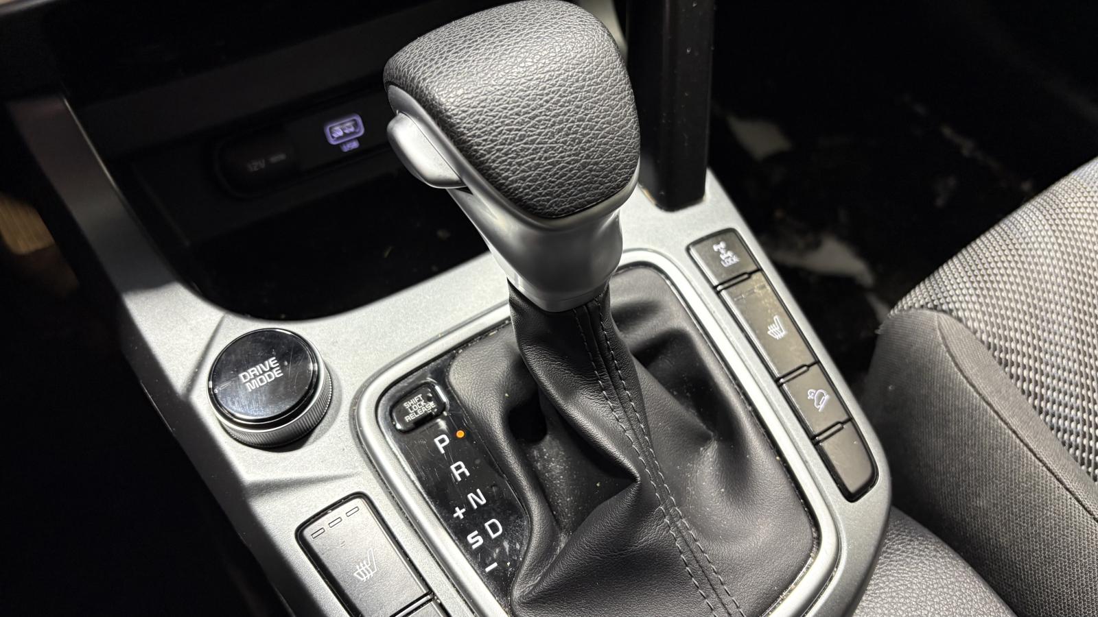 2021 Kia Seltos - Image 23