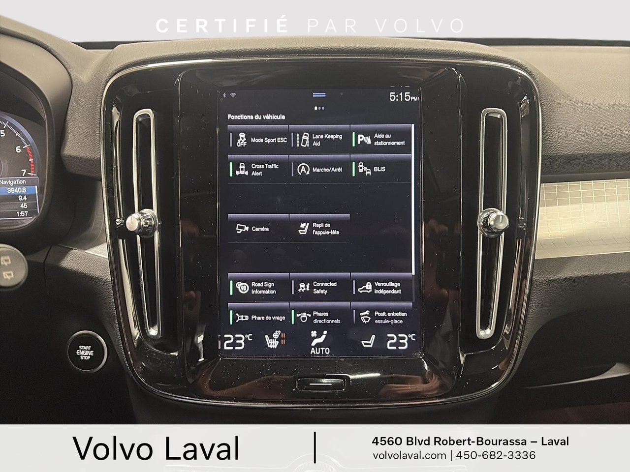 2022 Volvo XC40 - Image 20