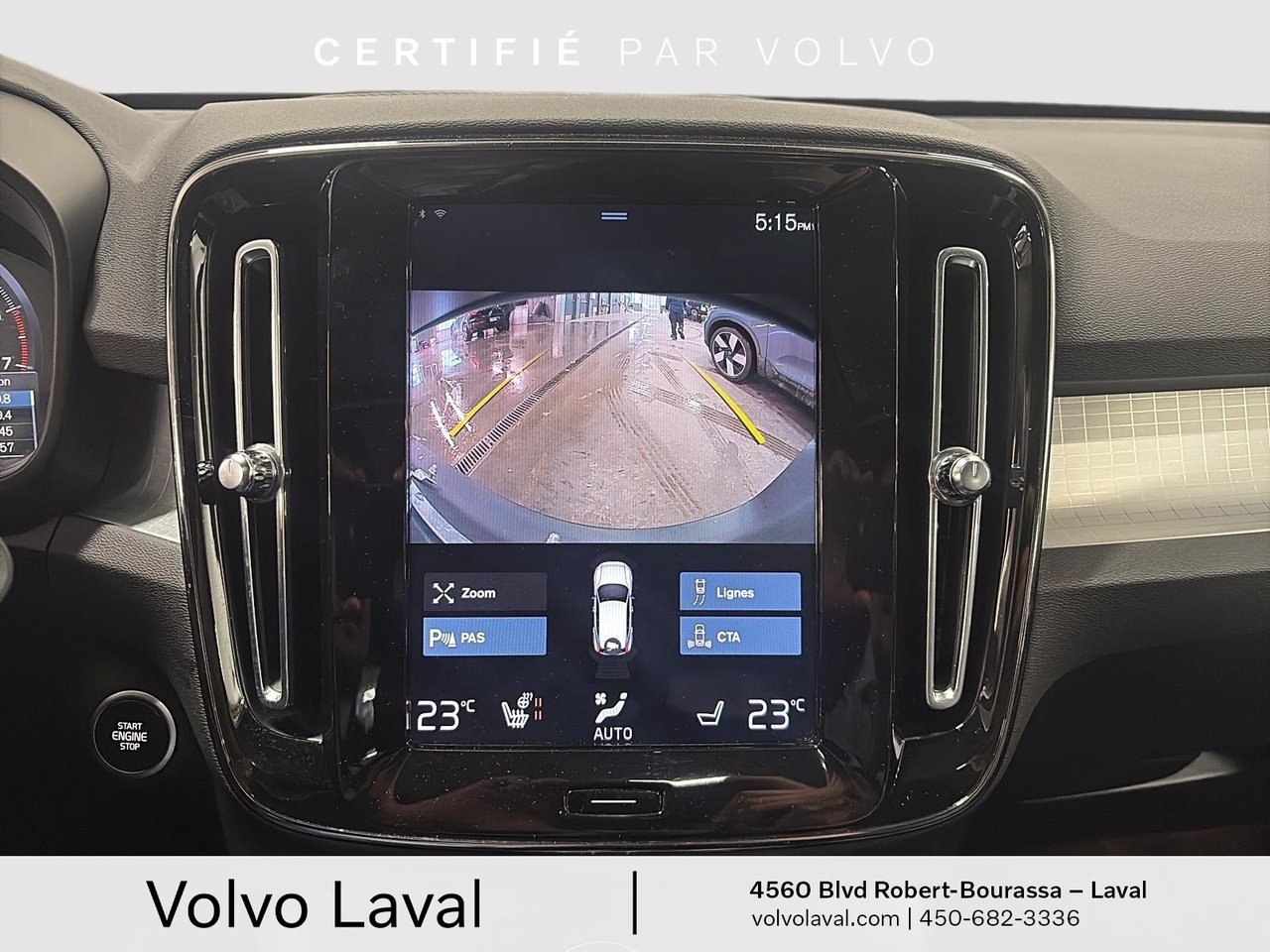 2022 Volvo XC40 - Image 22