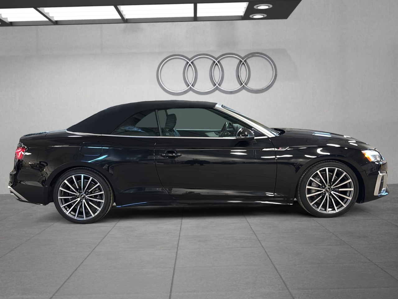 2023 Audi A5 cabriolet - Image 4
