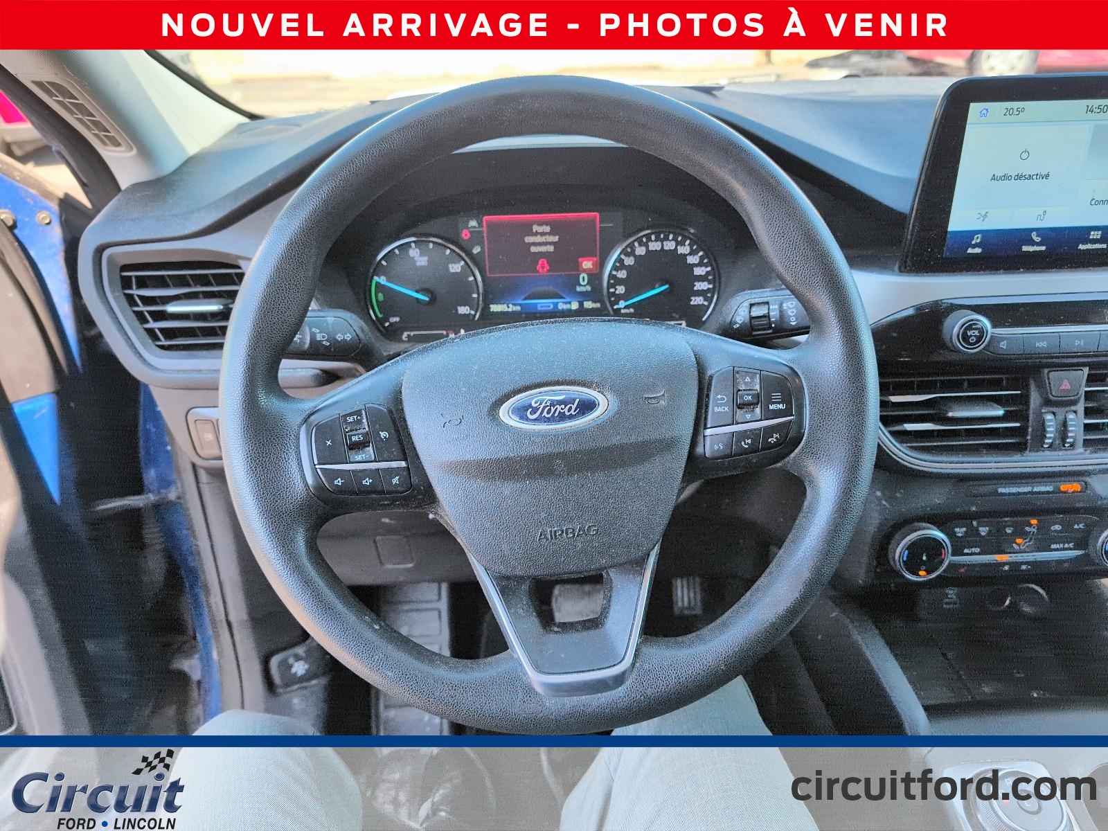 2022 Ford Escape Plug-in Hybrid - Image 8