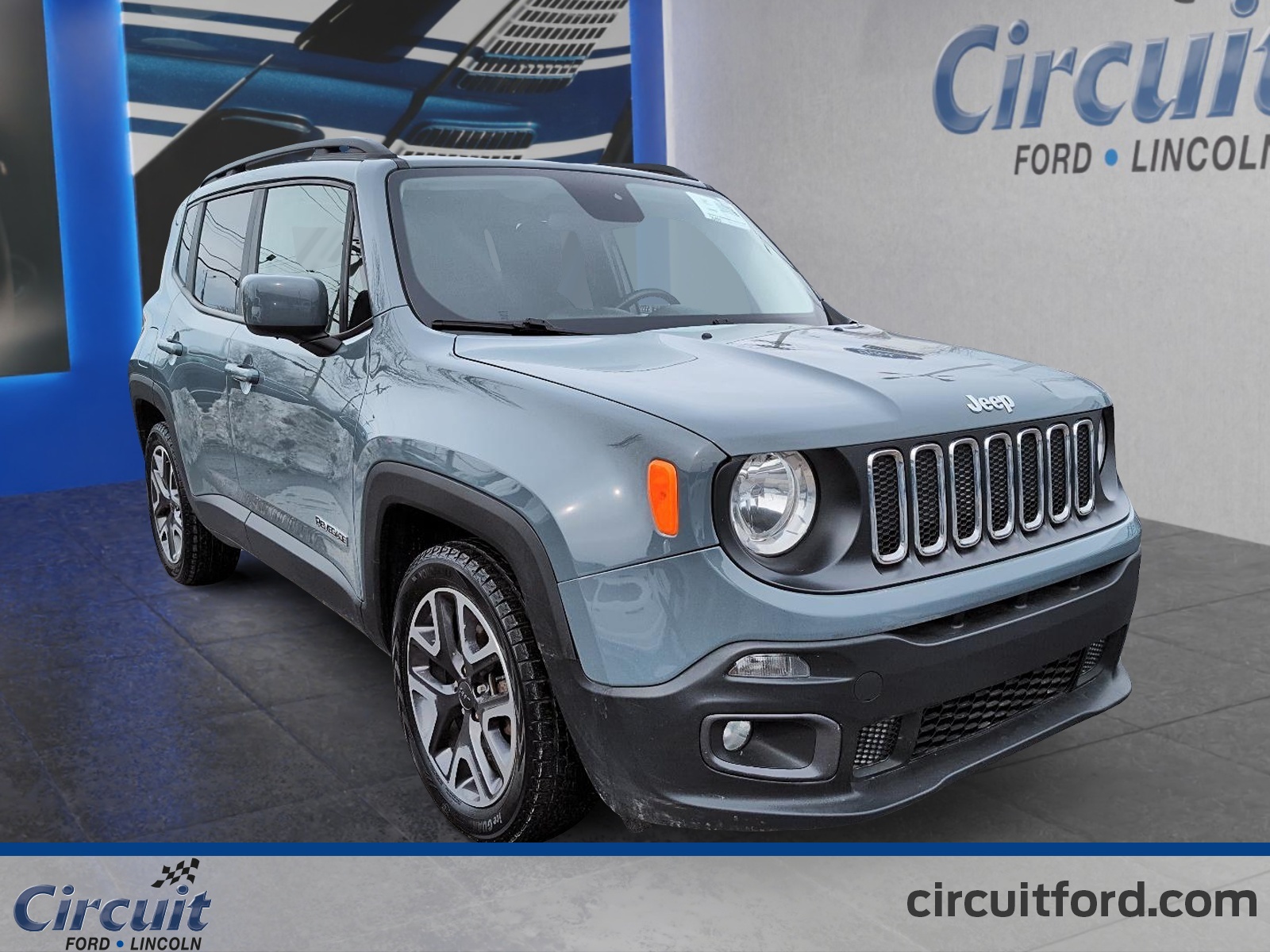 2017 Jeep Renegade - Image 3