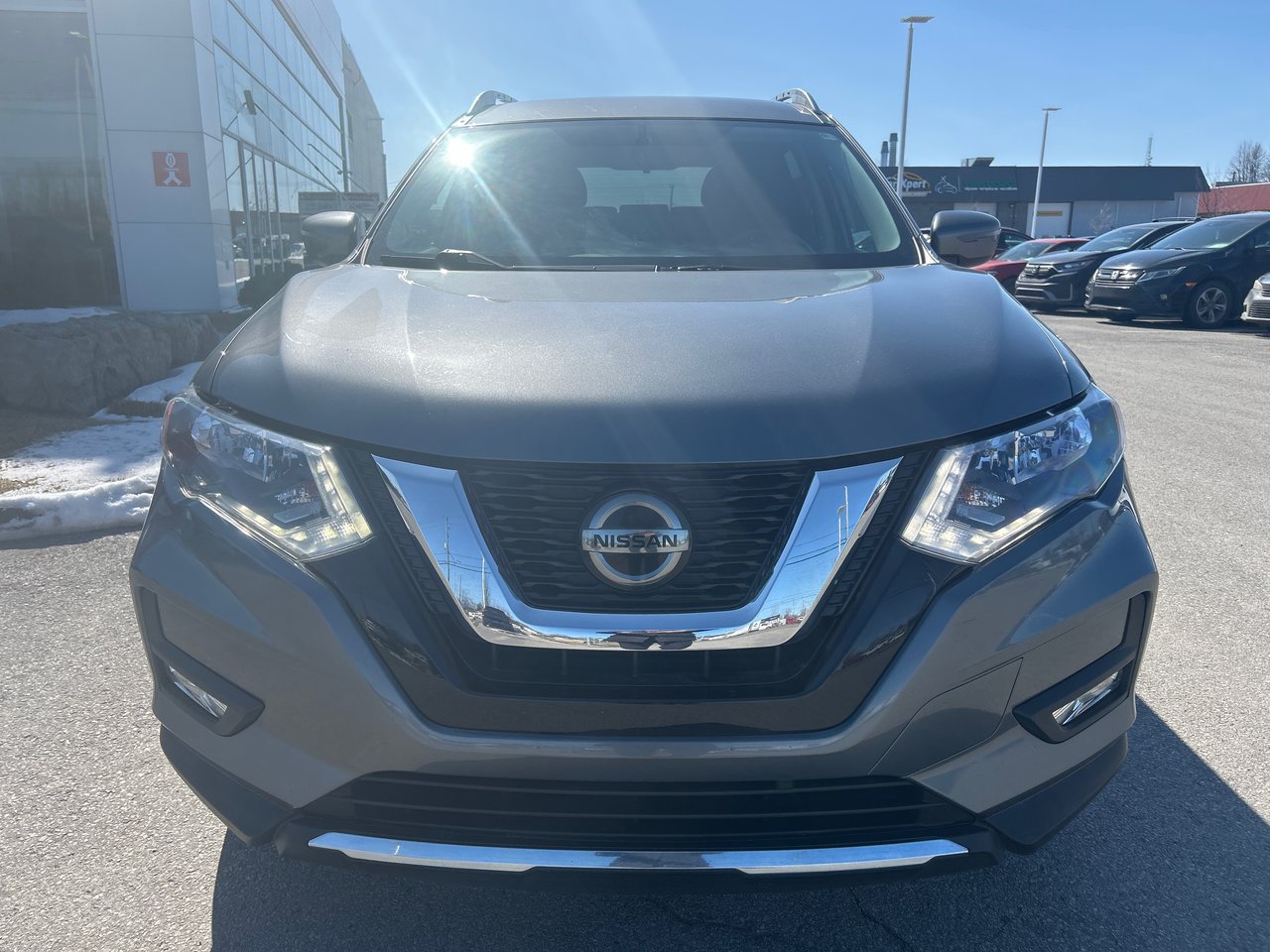 2018 Nissan Rogue - Image 5