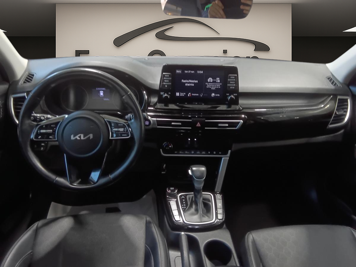 2023 Kia Seltos - Image 4