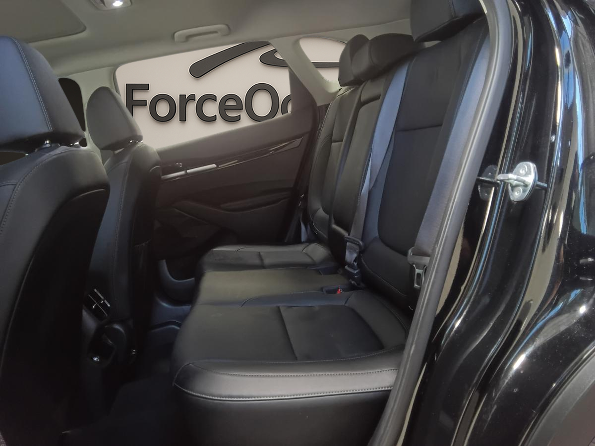 2023 Kia Seltos - Image 6