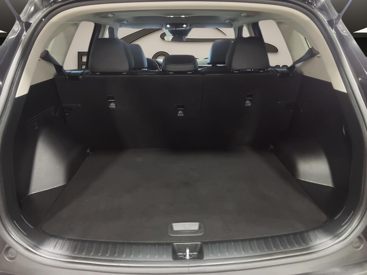 2023 Kia Seltos - Image 7