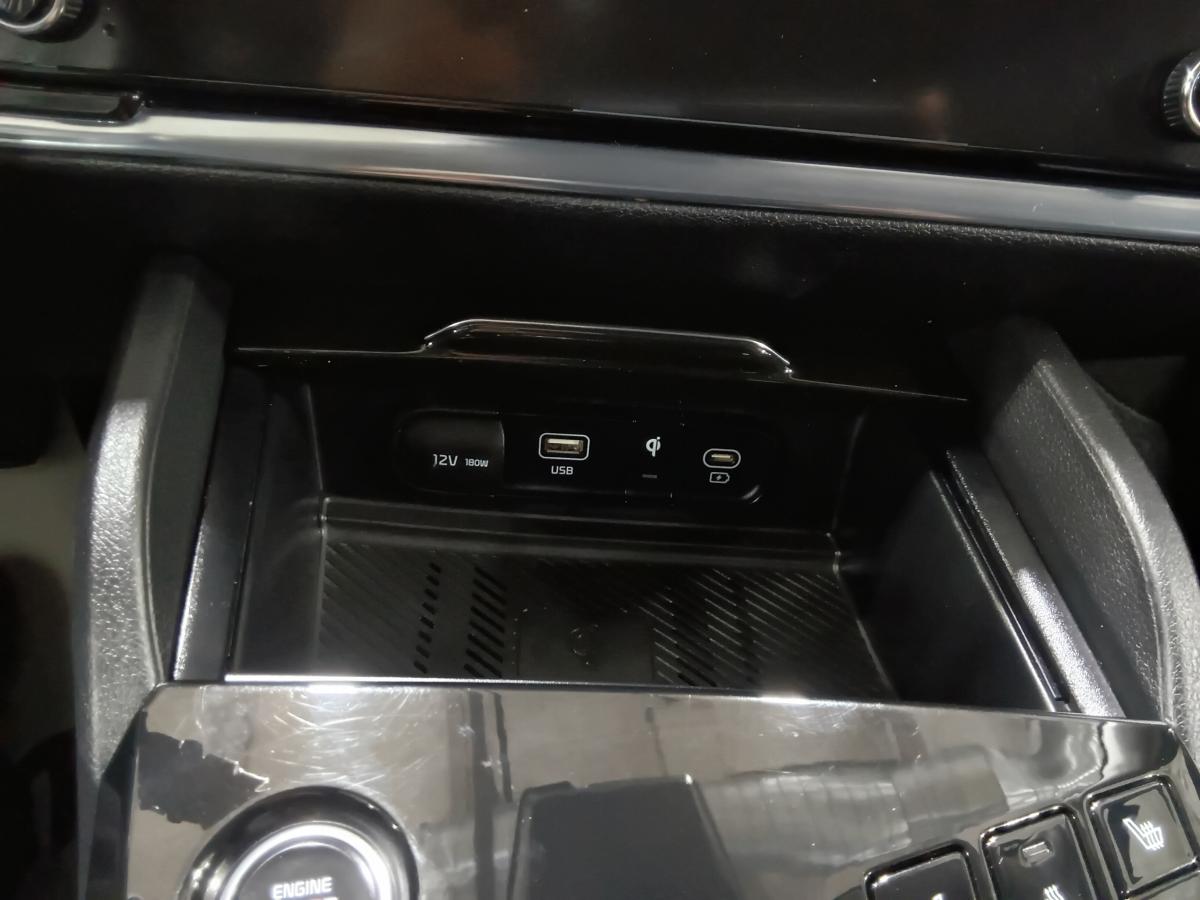 2023 Kia Sportage - Image 32