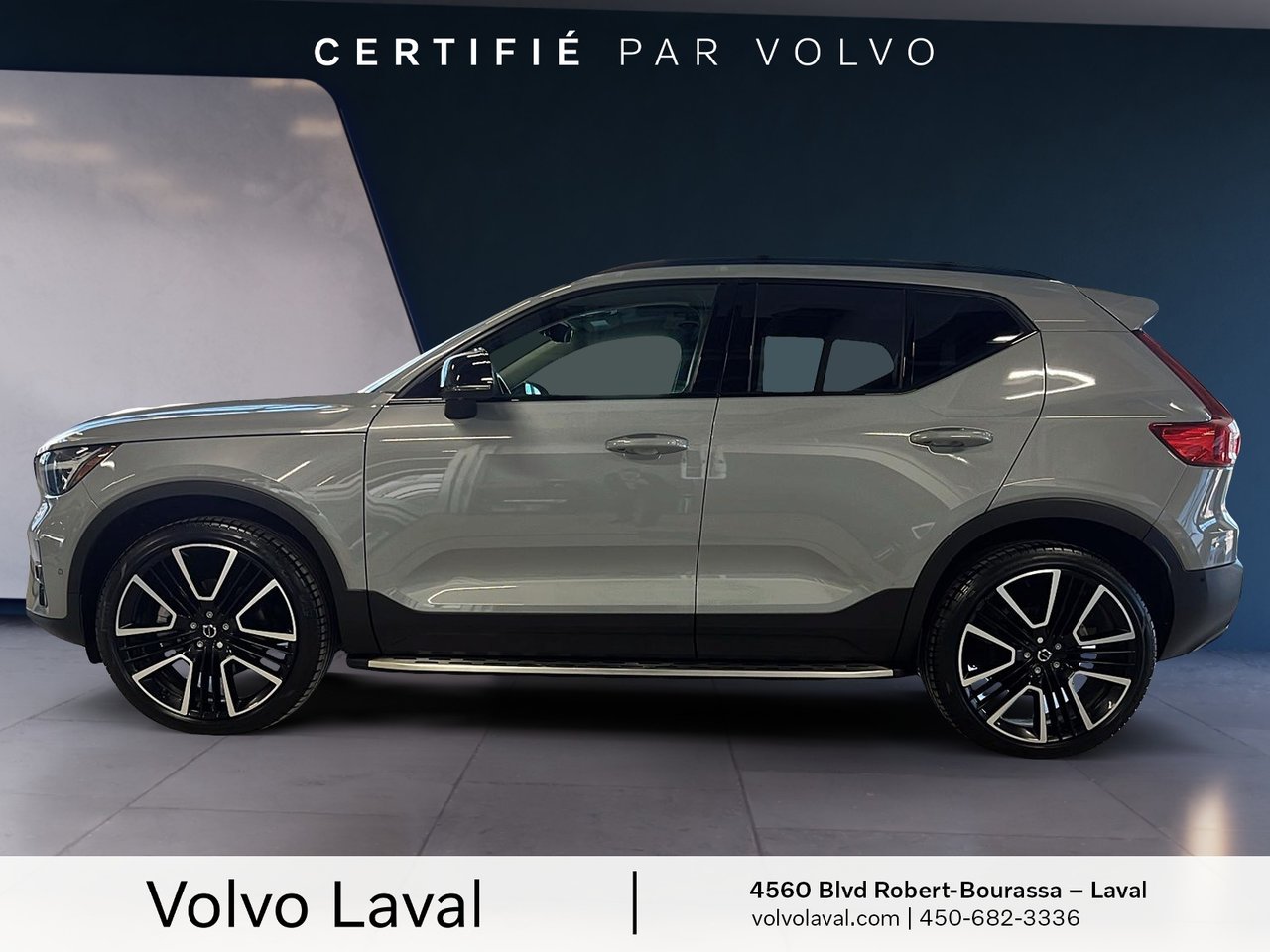 2025 Volvo XC40 - Image 5