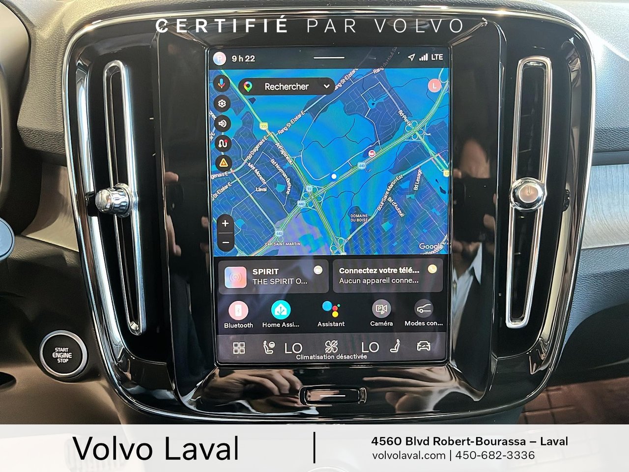 2025 Volvo XC40 - Image 15