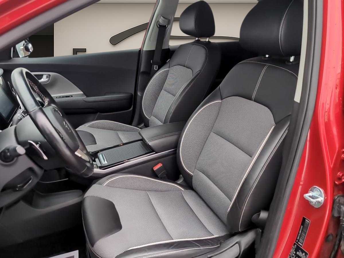 2021 Kia Niro EV - Image 13