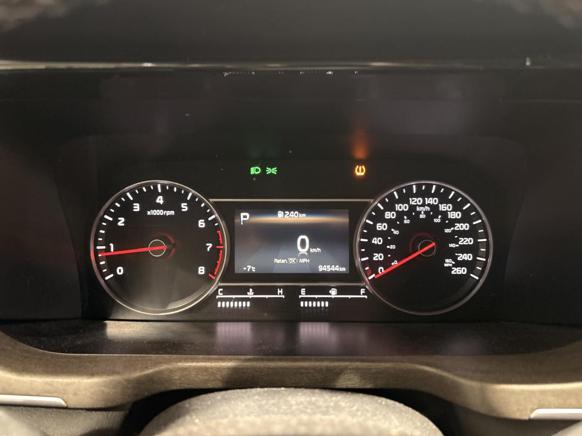 2021 Kia Sorento - Image 16