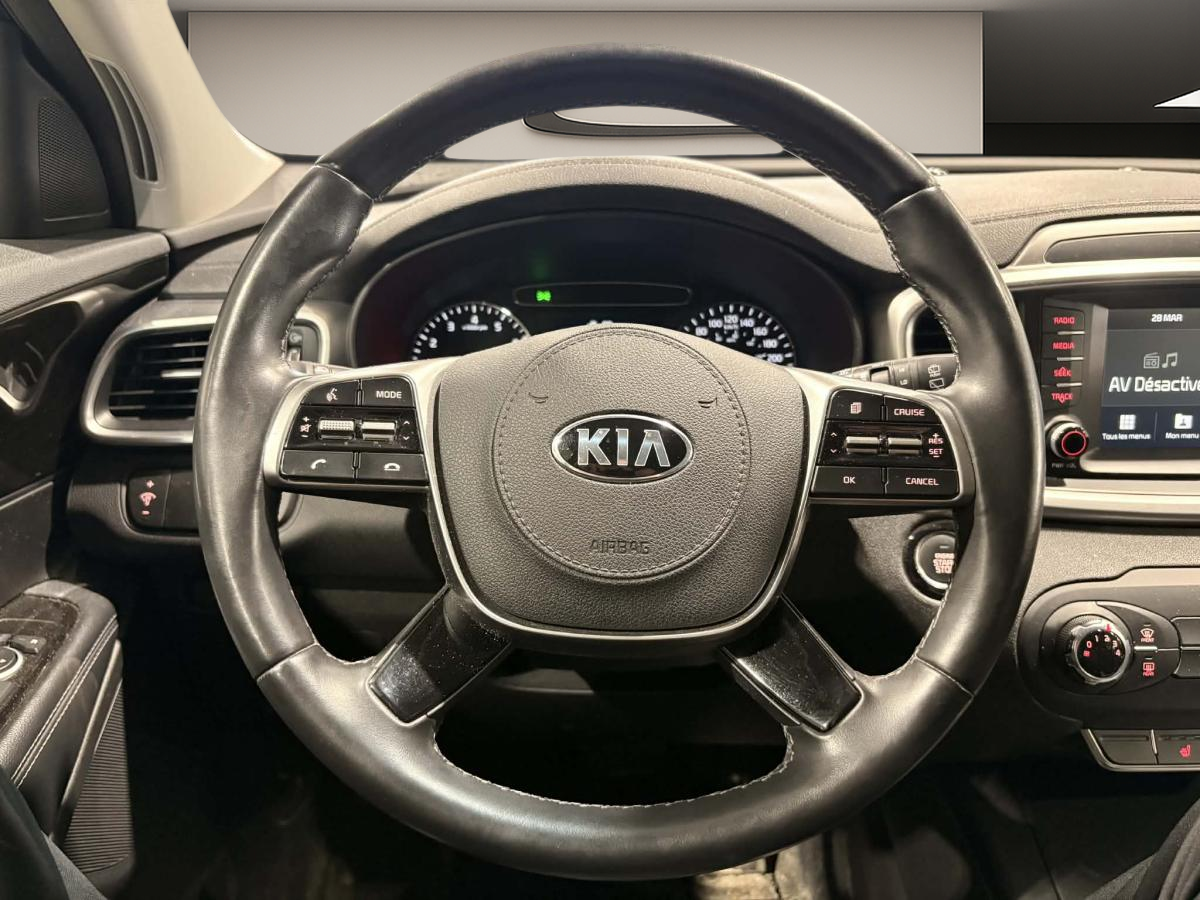 2019 Kia Sorento - Image 12