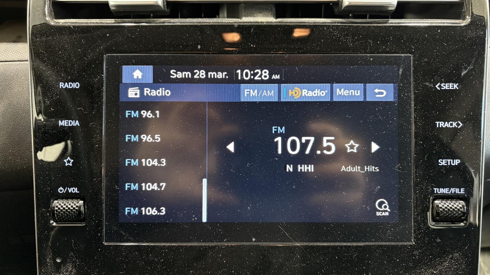 2022 Hyundai Tucson - Image 20