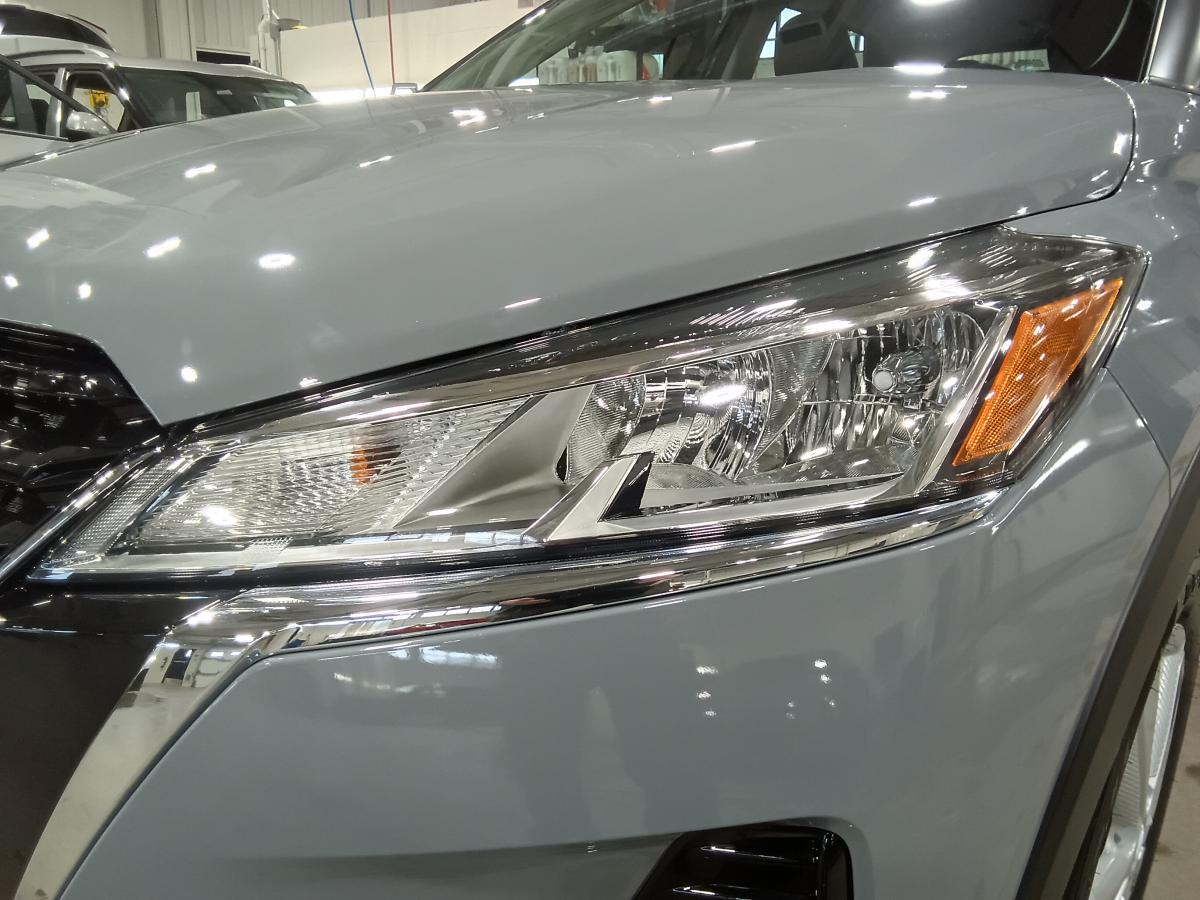 2023 Nissan Kicks - Image 10