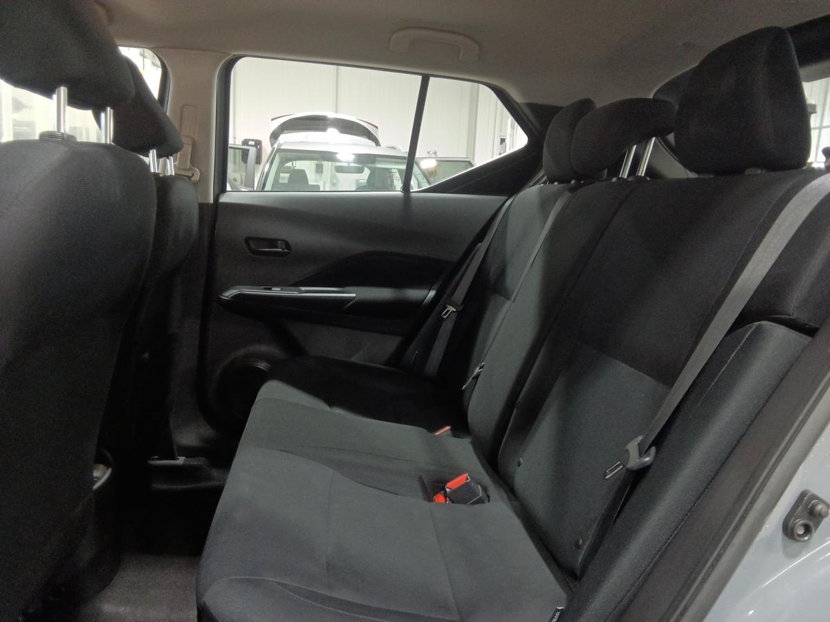 2023 Nissan Kicks - Image 24