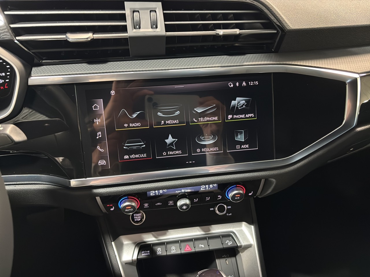 2025 Audi Q3 - Image 14