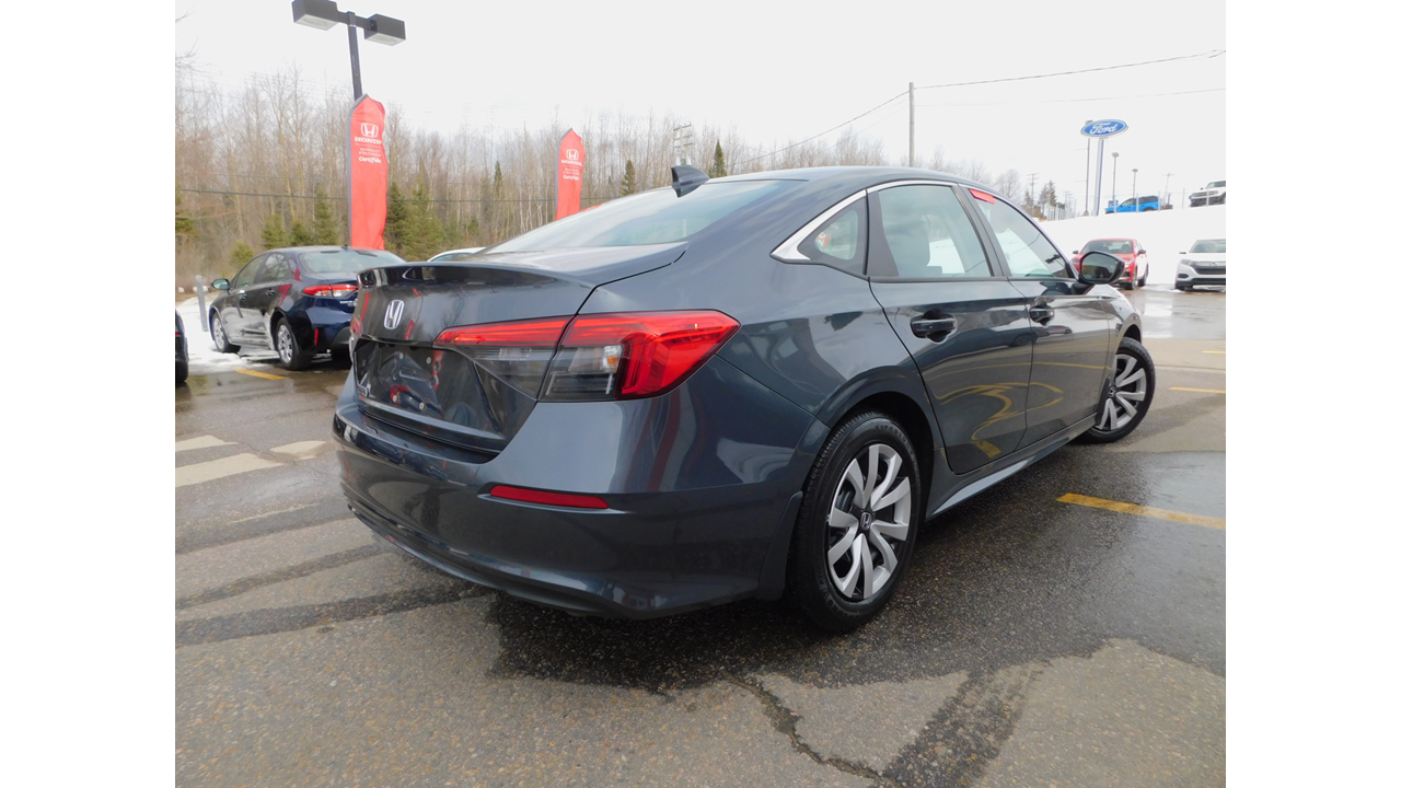 2024 Honda Civic - Image 11