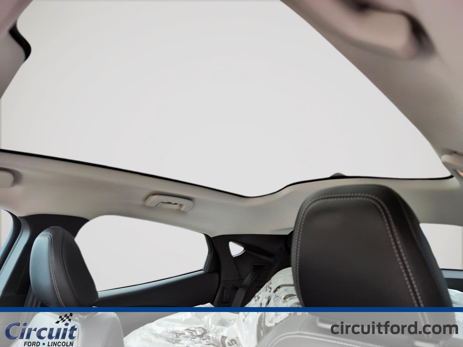 2023 Ford Mustang Mach-E - Image 18