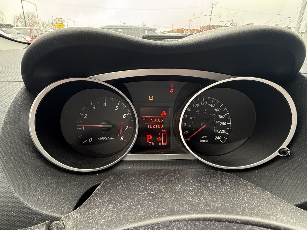 2012 Mitsubishi Outlander - Image 3