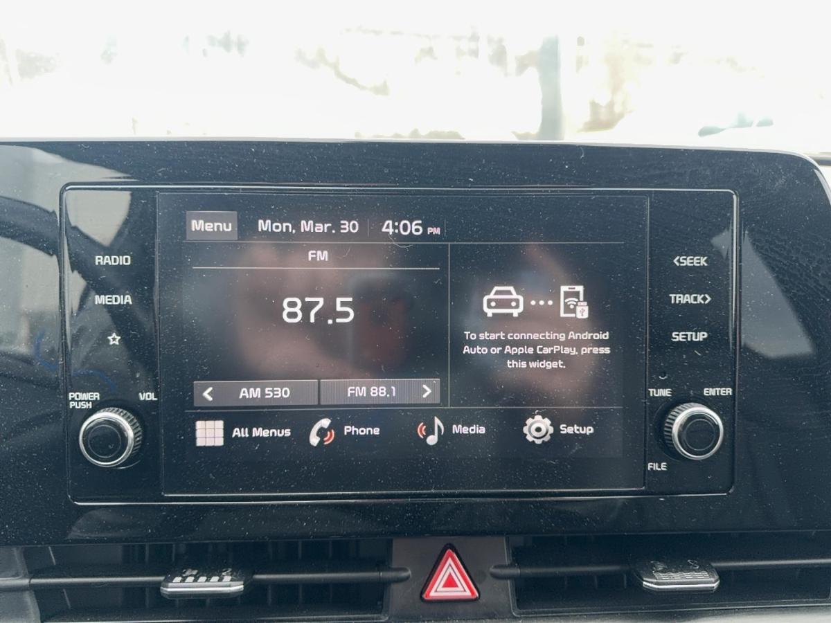 2024 Kia Sportage - Image 18