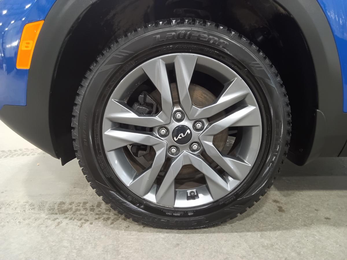 2022 Kia Seltos - Image 6