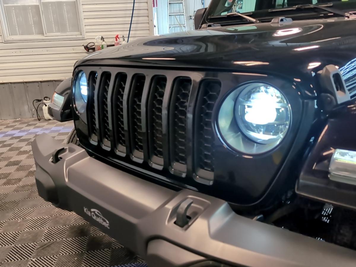 2021 Jeep Wrangler 4xe - Image 11