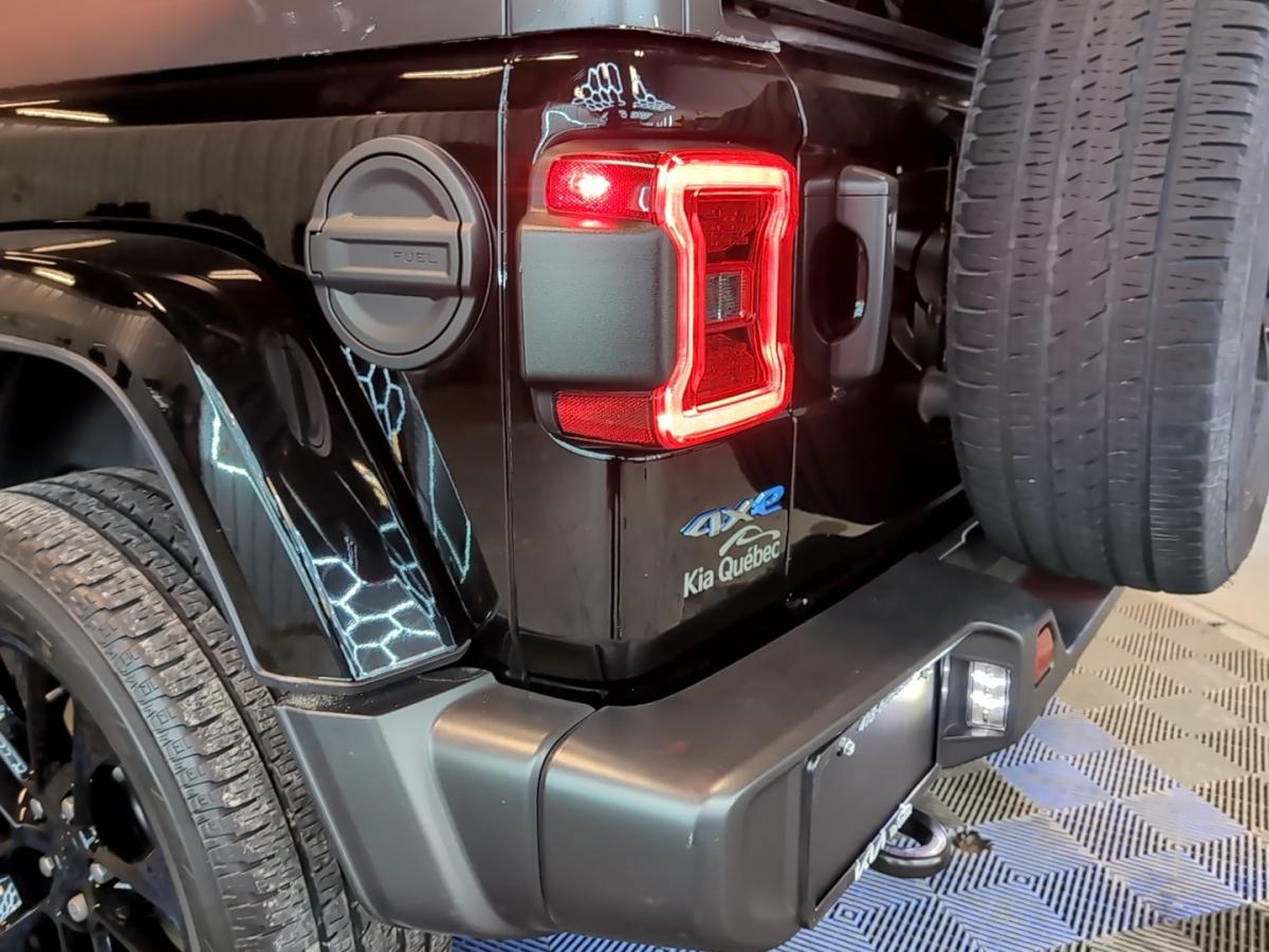 2021 Jeep Wrangler 4xe - Image 12