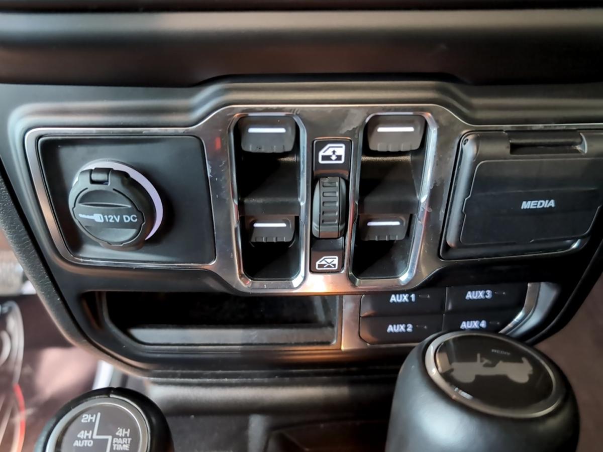 2021 Jeep Wrangler 4xe - Image 24