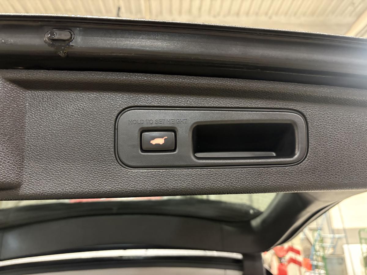 2022 Honda Odyssey - Image 24