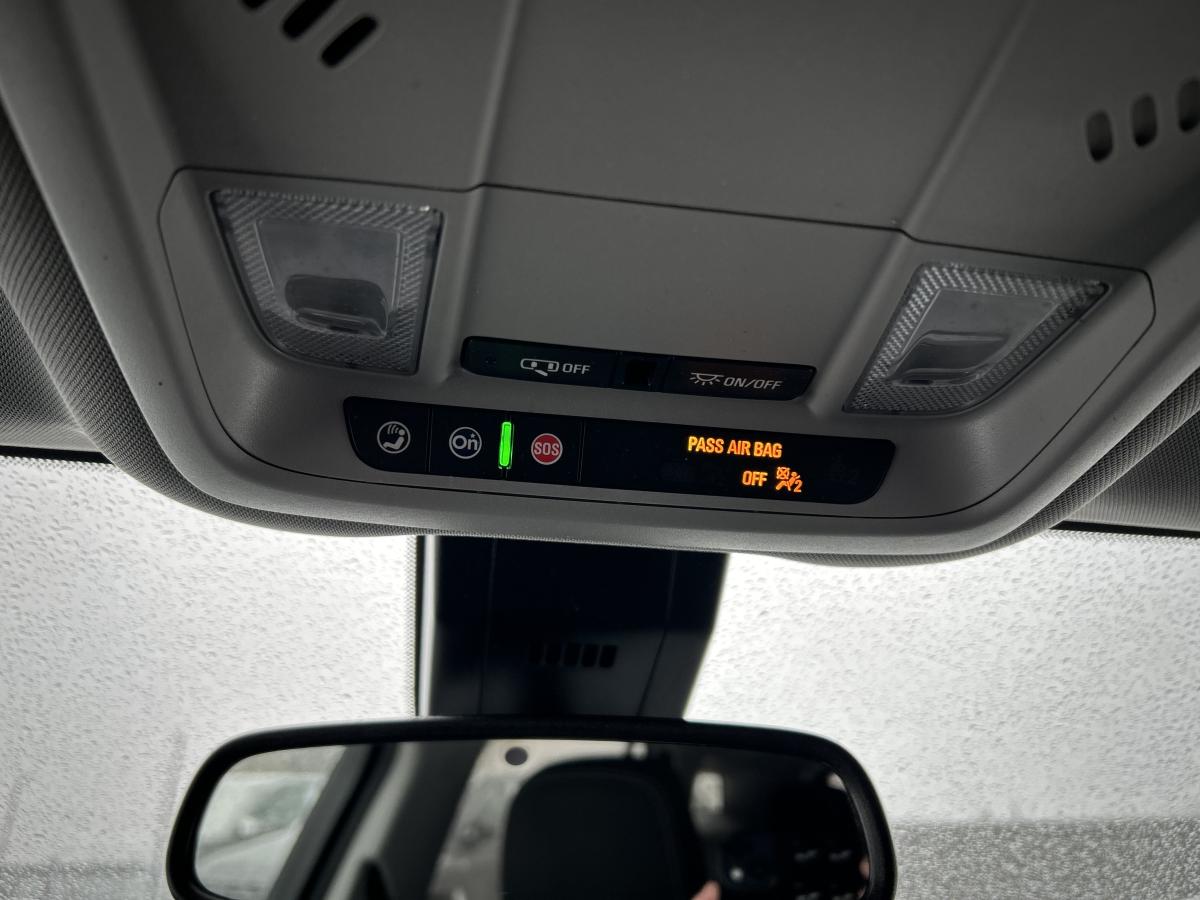 2022 GMC Terrain - Image 30