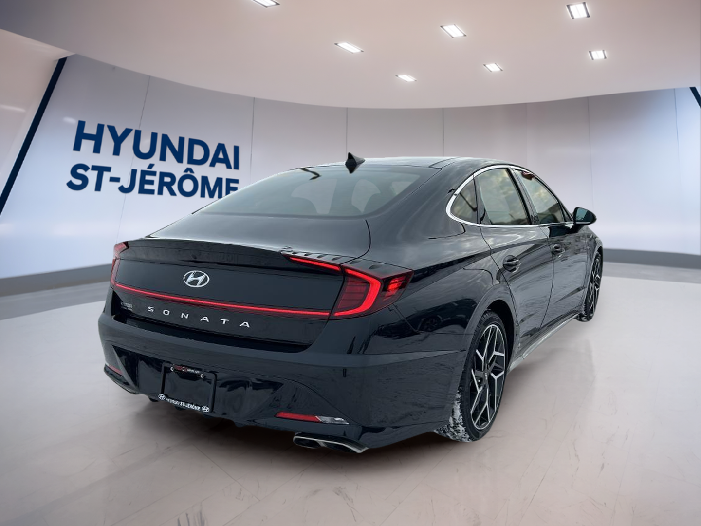 2022 Hyundai Sonata - Image 5