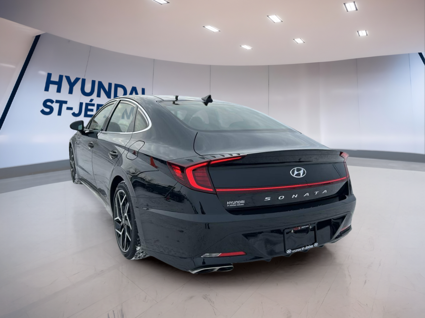 2022 Hyundai Sonata - Image 7