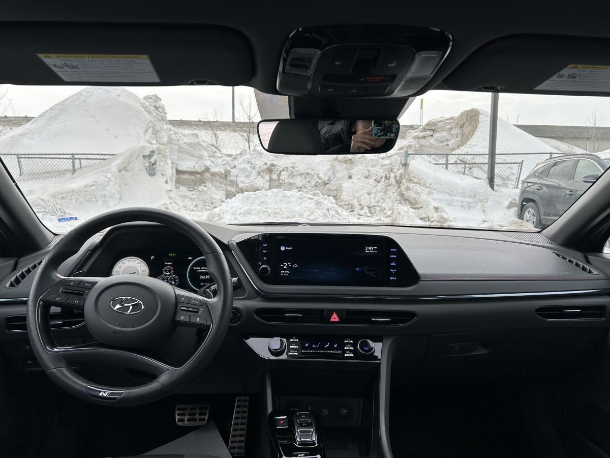 2022 Hyundai Sonata - Image 22