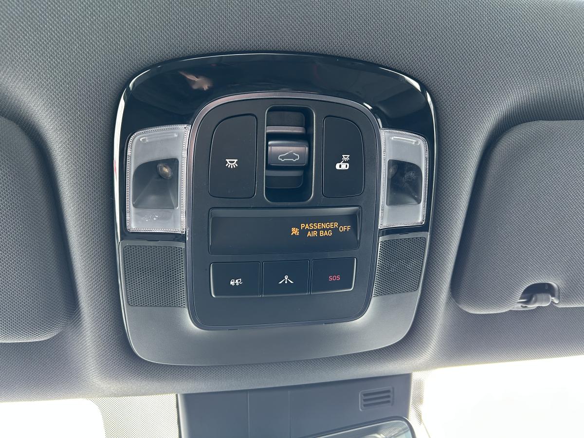 2022 Hyundai Sonata - Image 34