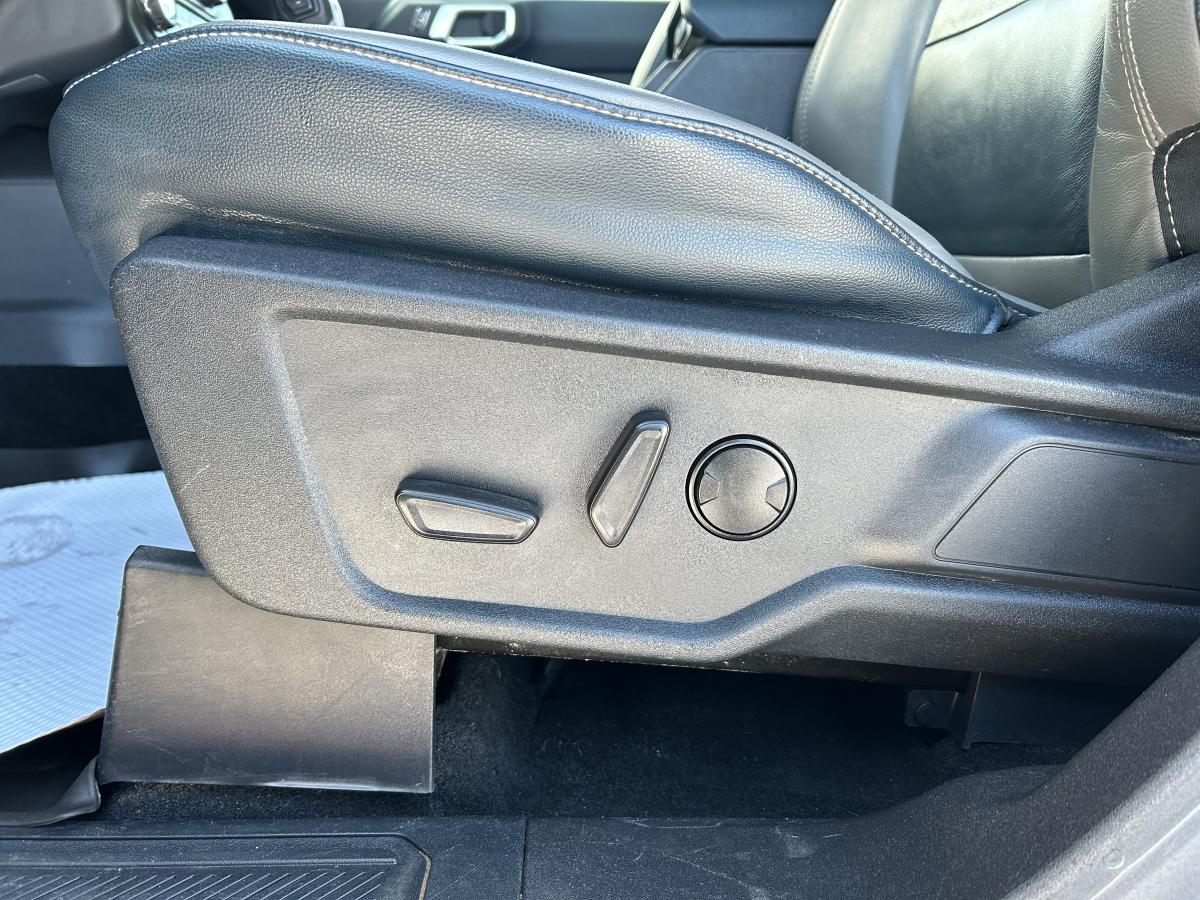 2021 Ford Bronco - Image 13