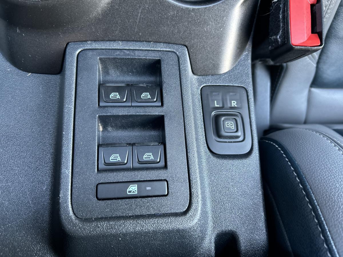 2021 Ford Bronco - Image 29