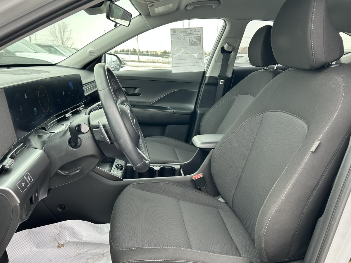2025 Hyundai Kona Electric - Image 12