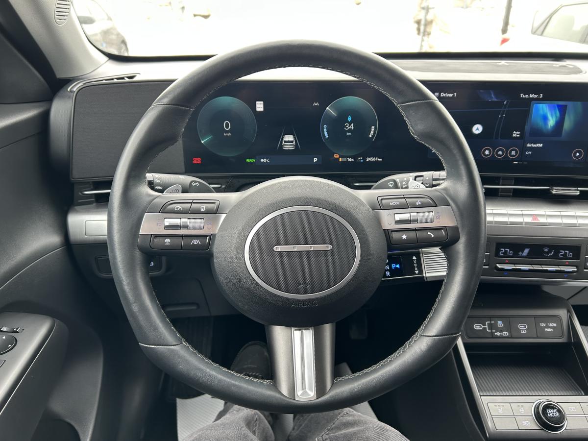 2025 Hyundai Kona Electric - Image 20