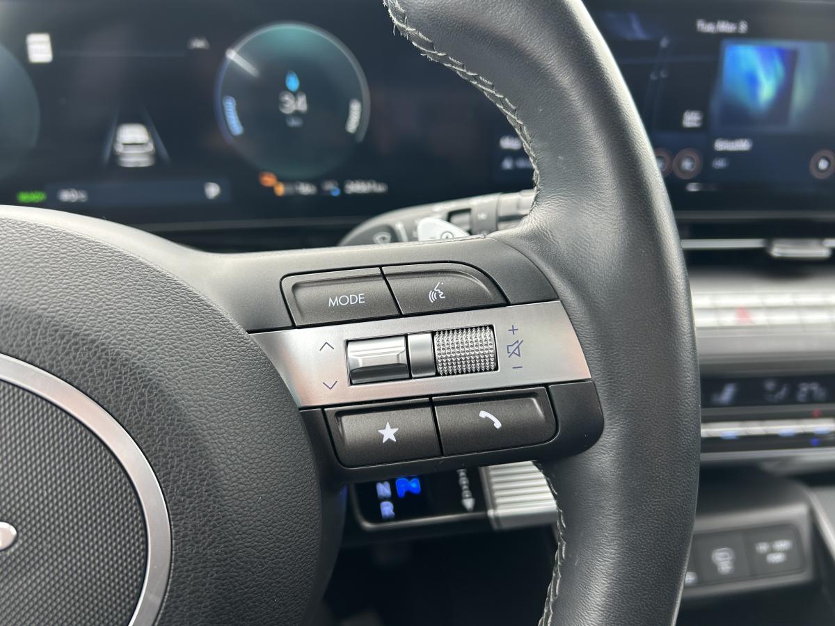 2025 Hyundai Kona Electric - Image 22