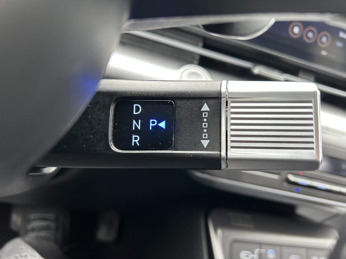 2025 Hyundai Kona Electric - Image 23