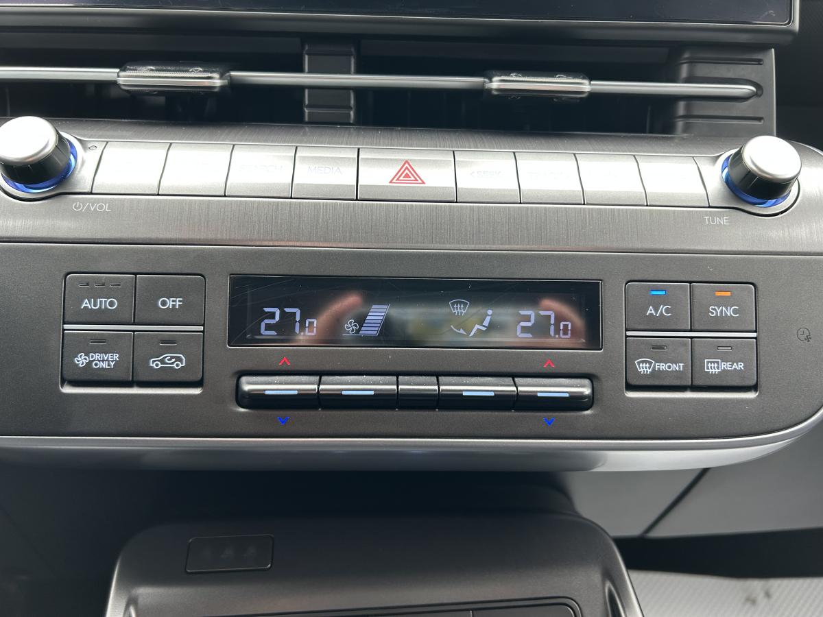 2025 Hyundai Kona Electric - Image 27