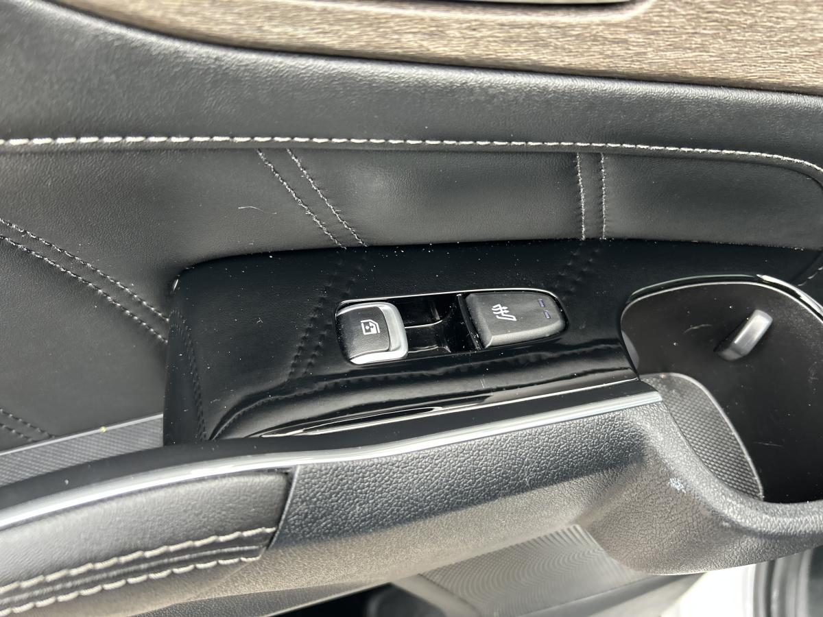 2023 Kia Sorento - Image 21