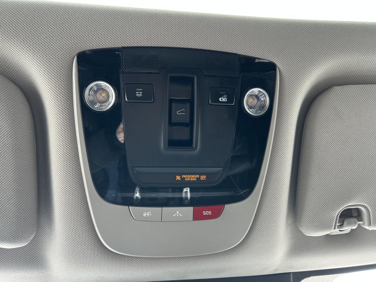 2023 Kia Sorento - Image 31