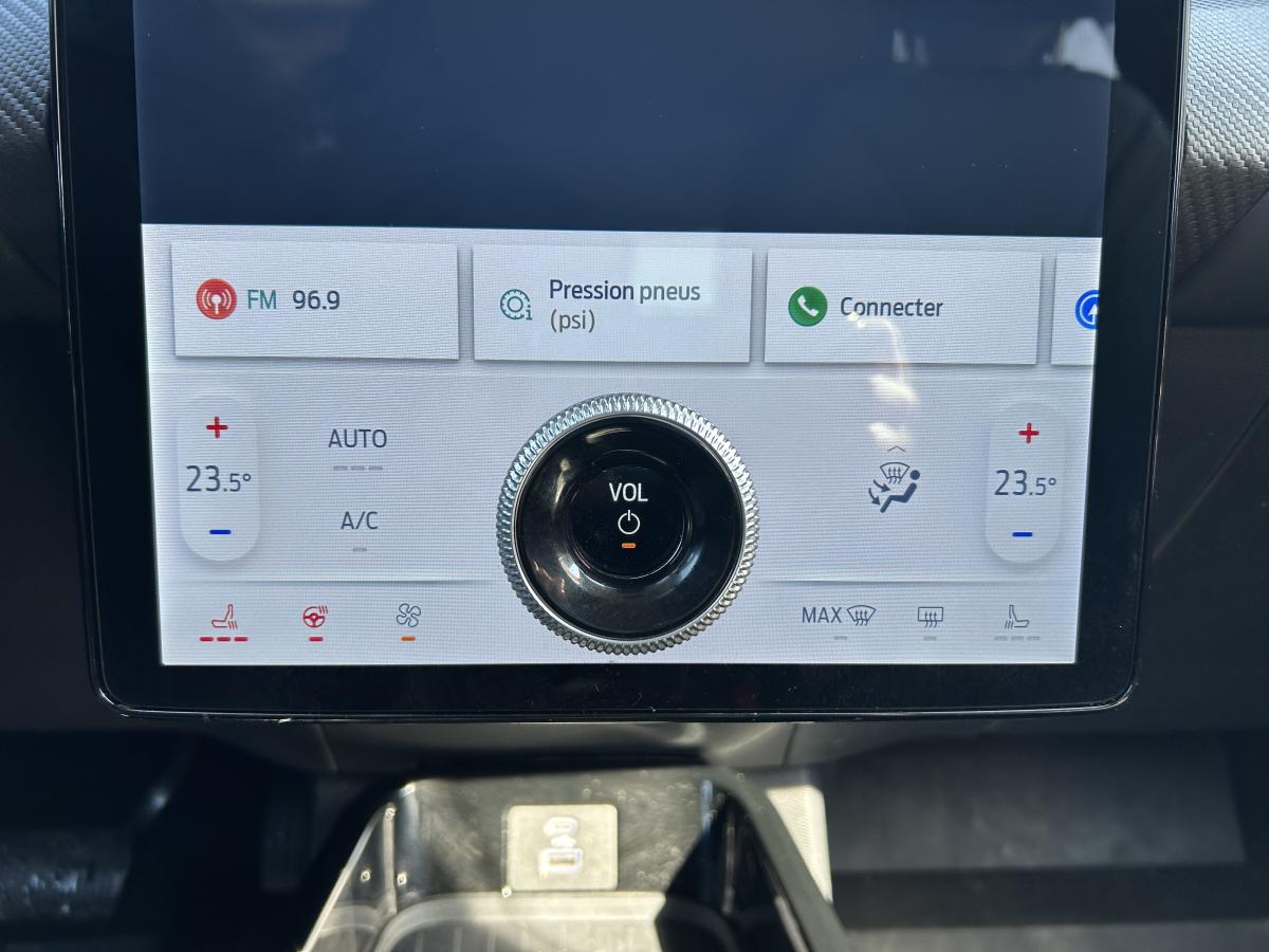 2024 Ford Mustang Mach-E - Image 29