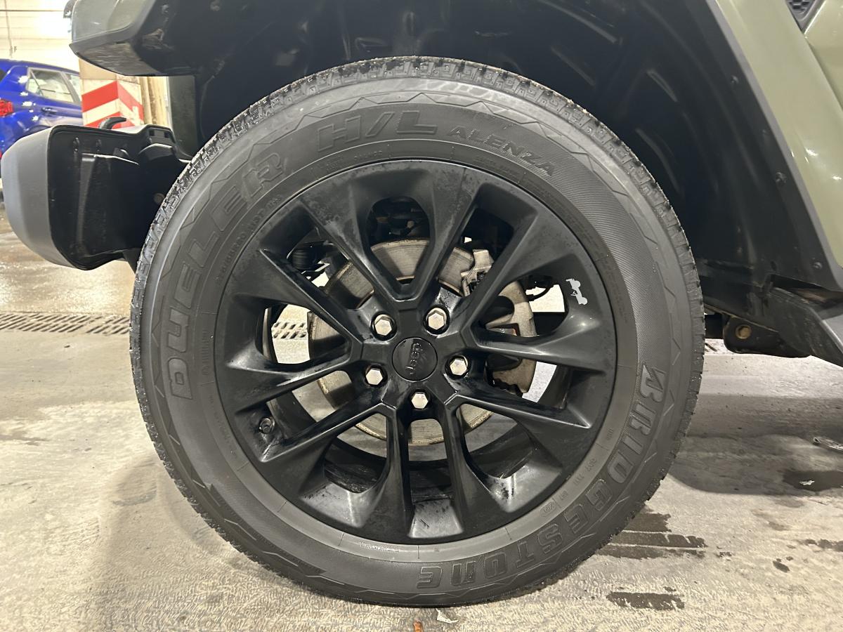 2021 Jeep Wrangler 4xe - Image 9