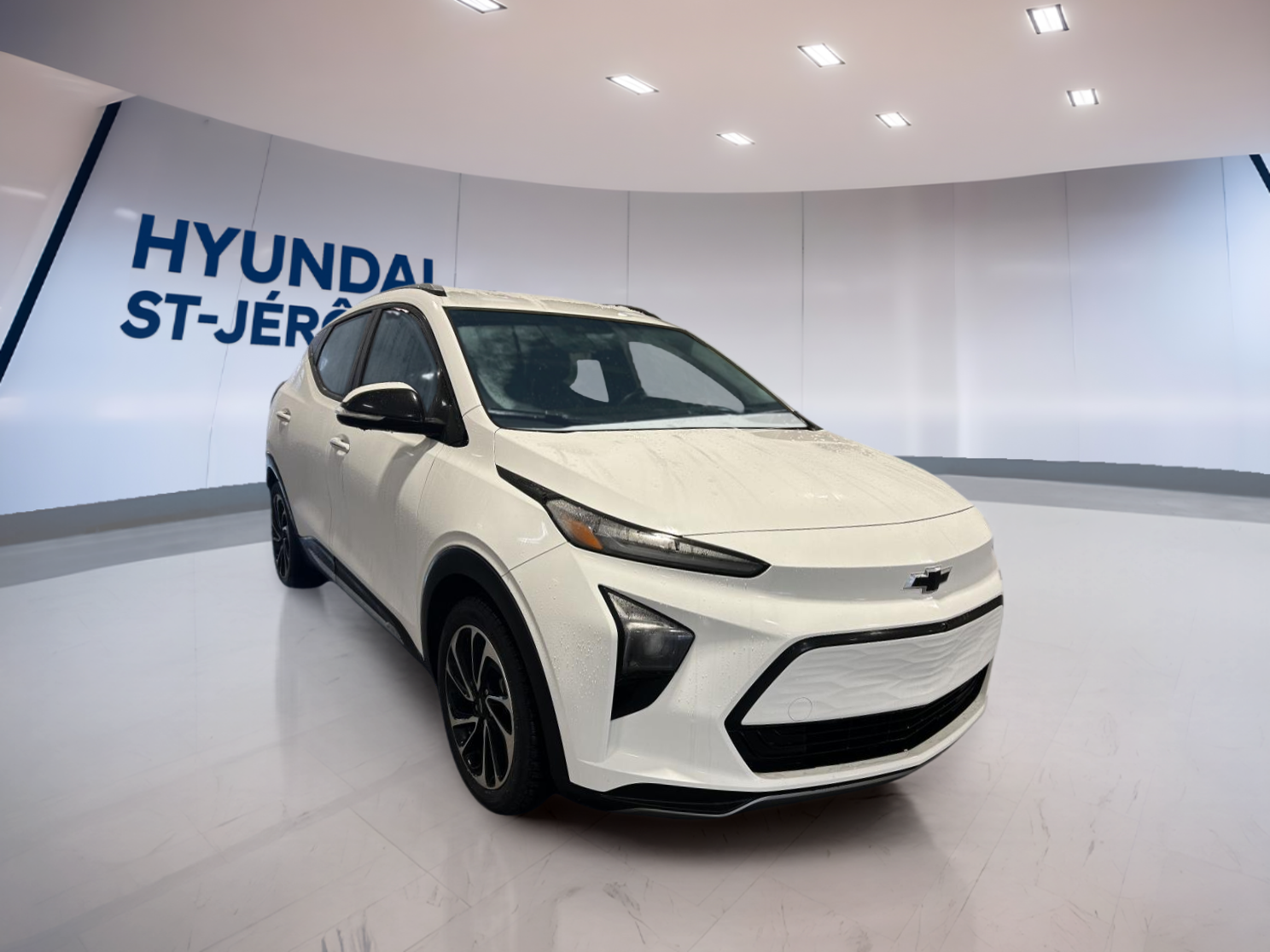 2022 Chevrolet Bolt EUV - Image 3