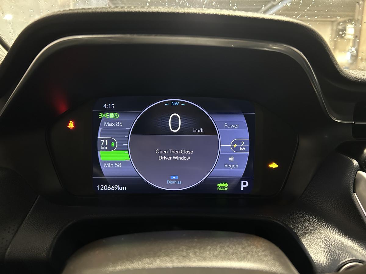 2022 Chevrolet Bolt EUV - Image 24