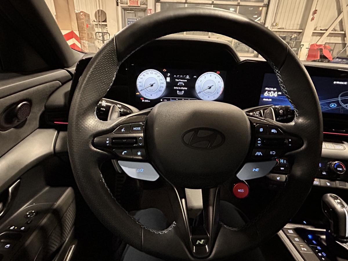 2024 Hyundai Elantra N - Image 18