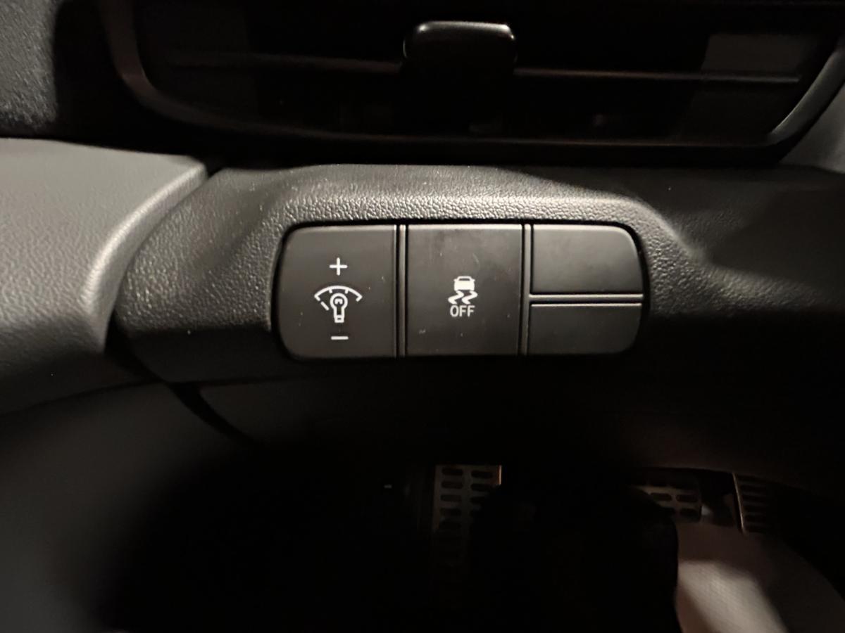 2024 Hyundai Elantra N - Image 22