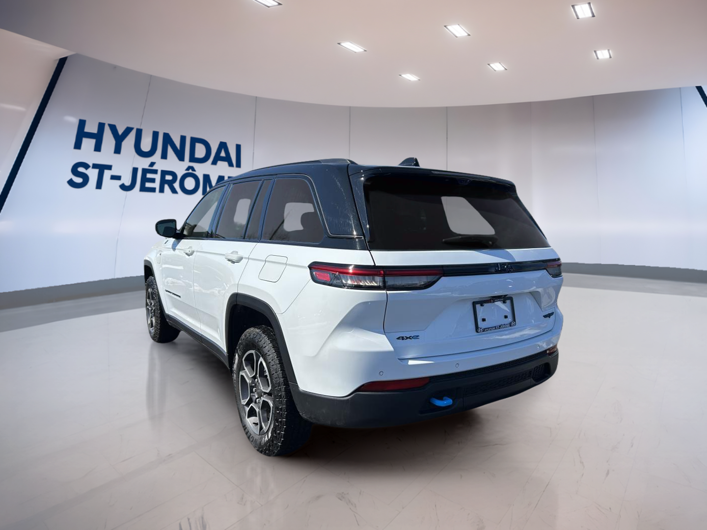 2022 Jeep Grand Cherokee 4xe - Image 7